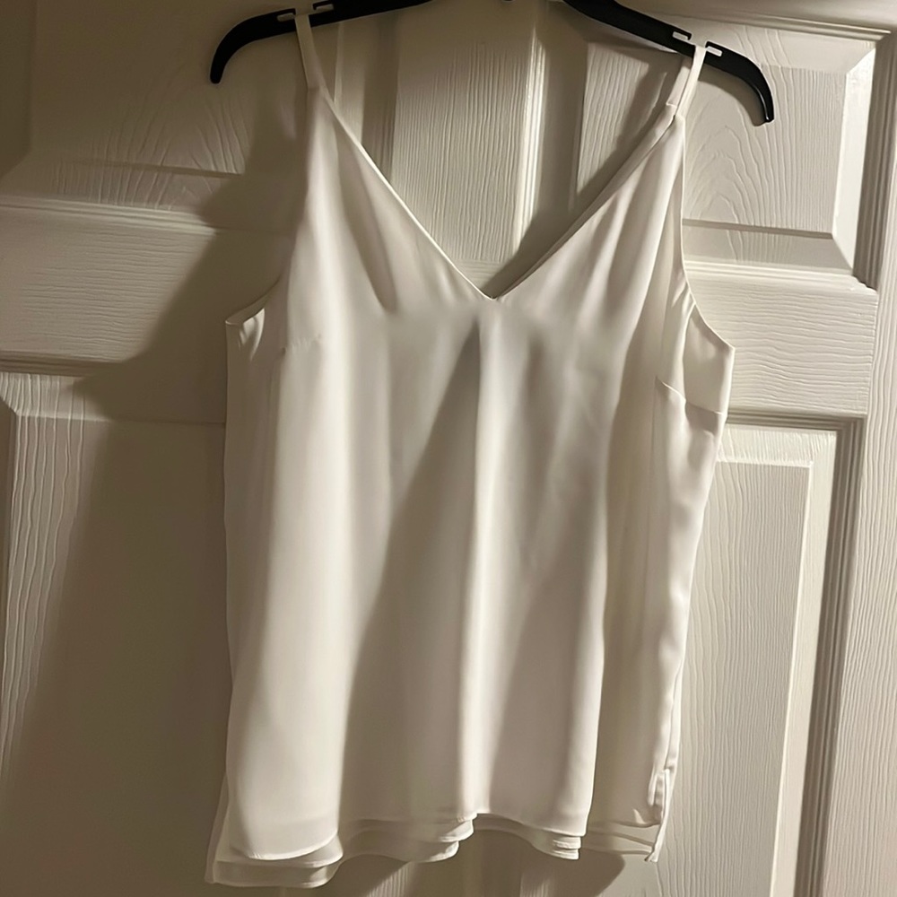 White top tank